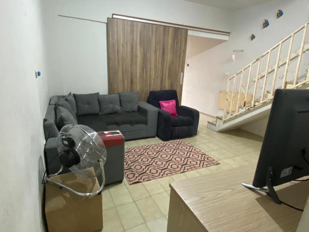 Casa Compartilhada Com Quartos Individuais Juàzeiro Exterior photo